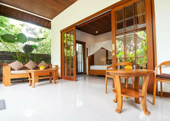 Flamboyant Otel 3*
